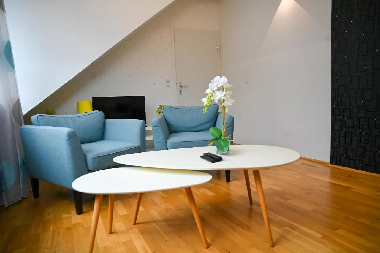Royal Residence Leopoldstadt Vienna 0*,